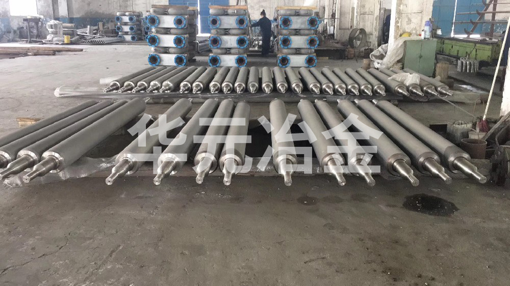 Furnace roller dedicated to roller-bottom batch spheroidizing annealing furnace